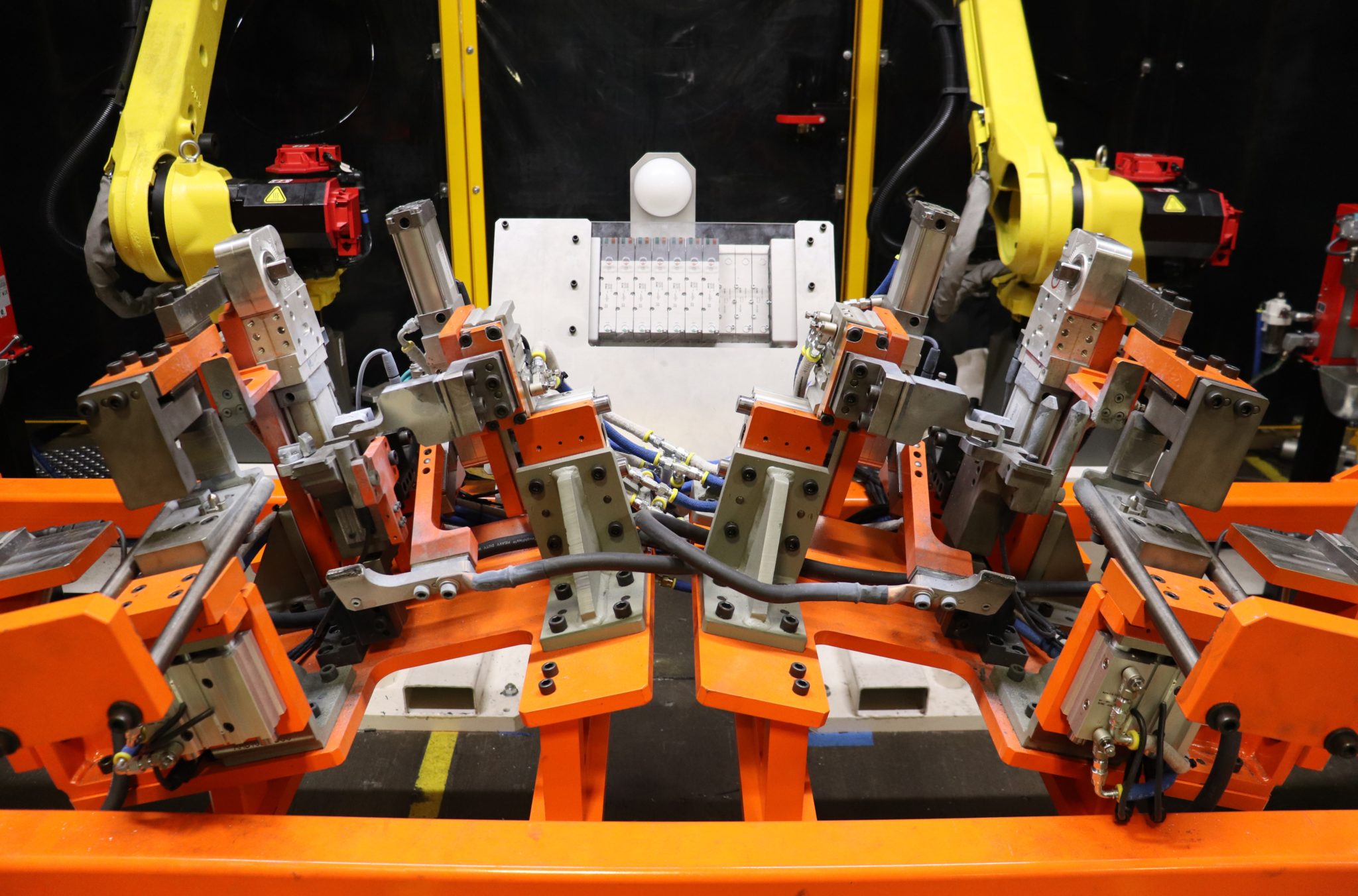 Custom Robotic Weld Cells Tennessee Tool & Engineering